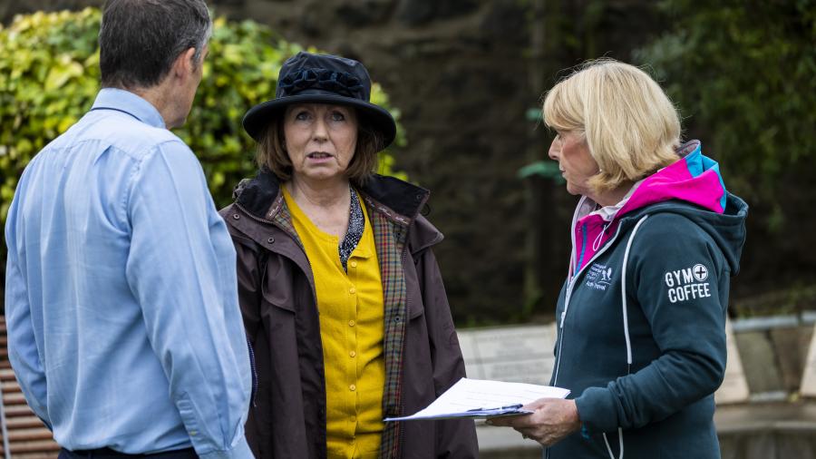 Conducting 2 minute surveys in Skerries