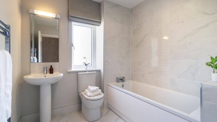 Affordable housing | Clonrath Hill  Bathroom