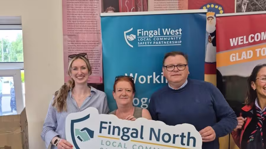 Tara Conlon, Suzie McCarthy, and Cllr. Malachy Quinn (Fingal North LCSP) at the Balbriggan Traveller Pride event 28/05