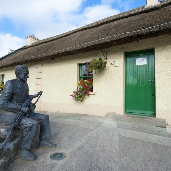 Seamus Ennis Centre