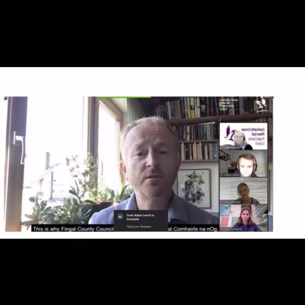 Mayor speaking at Comhairle na nÓg AGM