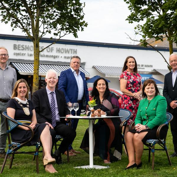 Pictured at the announcement of €600,000 in funding from Fáilte Ireland for the provision of a permanent Outdoor Dining facility in Howth were (from left): Cllr David Healy; Mayor of Fingal Cllr Seána Ó Rodaigh; Paul Kelly, CEO, Fáilte Ireland; Cllr Tony Murphy, Chair of the Economic Enterprise and Tourism Development Strategic Policy Committee, Fingal County Council; Minister for Tourism, Arts, Culture, Sport, Gaeltacht and Media, Catherine Martin TD; Emer O’Gorman, Director of Economic Enterprise Tourism 