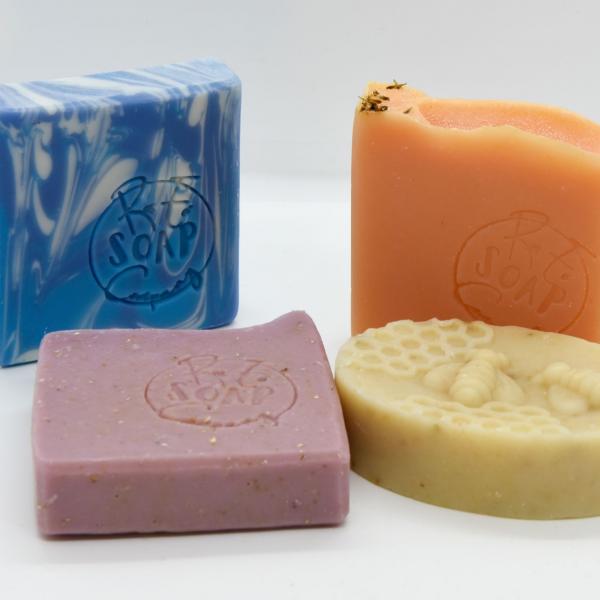 Ros Eó Soap