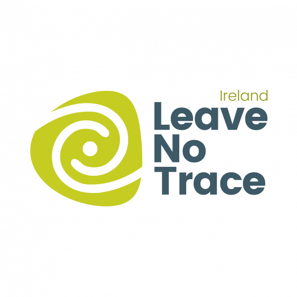 leave no trace logo