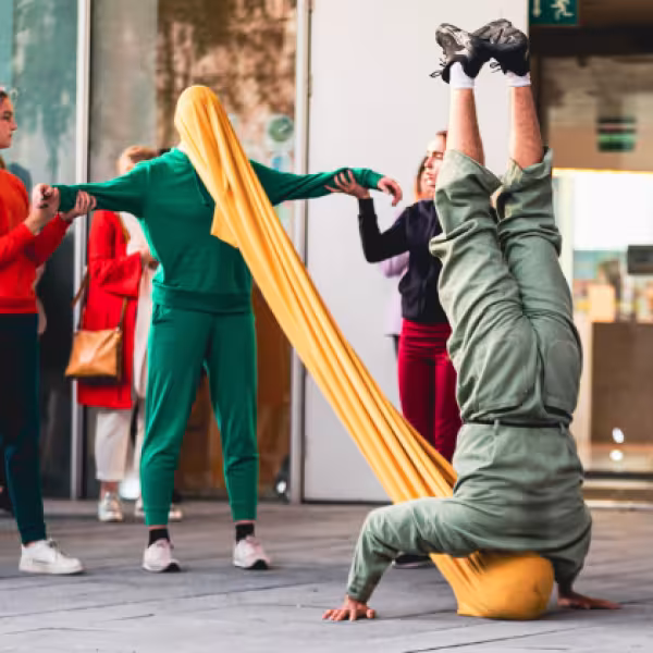 Outwall youth dance project in draiocht 