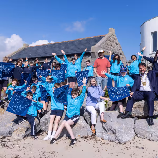 pupils of St Brendans NS, Loughshinny with Louis Haugh 