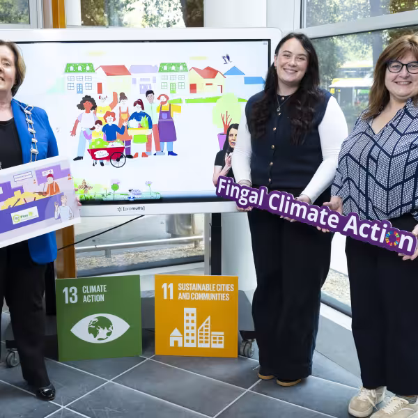Small Actions Big Difference Mayor with Climate Action team
