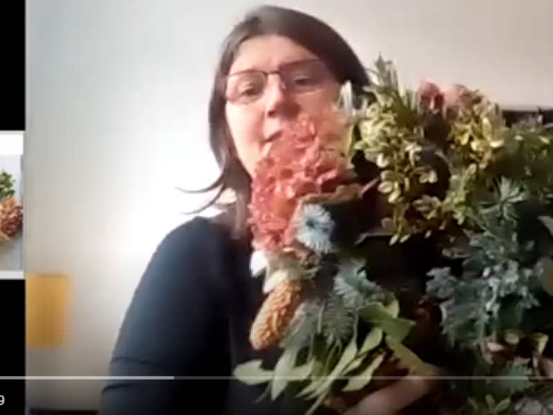 Make your own Christmas wreath with Aoife Munn: https://youtu.be/QMyfCri-oJk