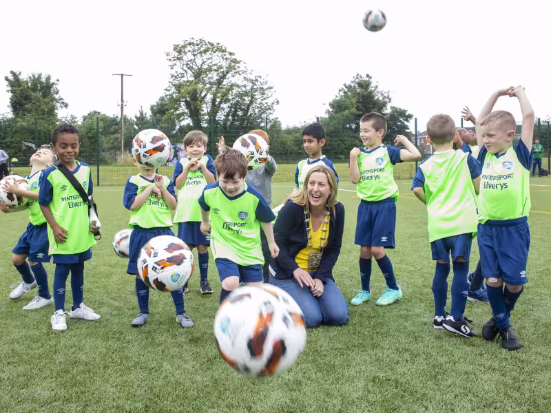 The Mayor and Children at Tyrrelstown Soccer School