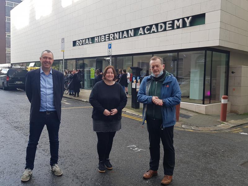 Rory O artist Joanne Reid and Colin Martin Principal of RHA School