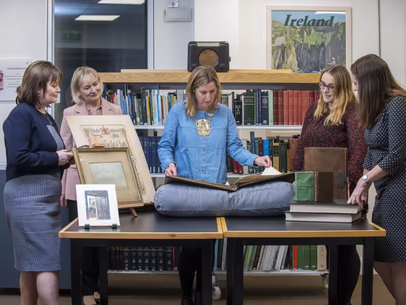 Howth Castle Archives