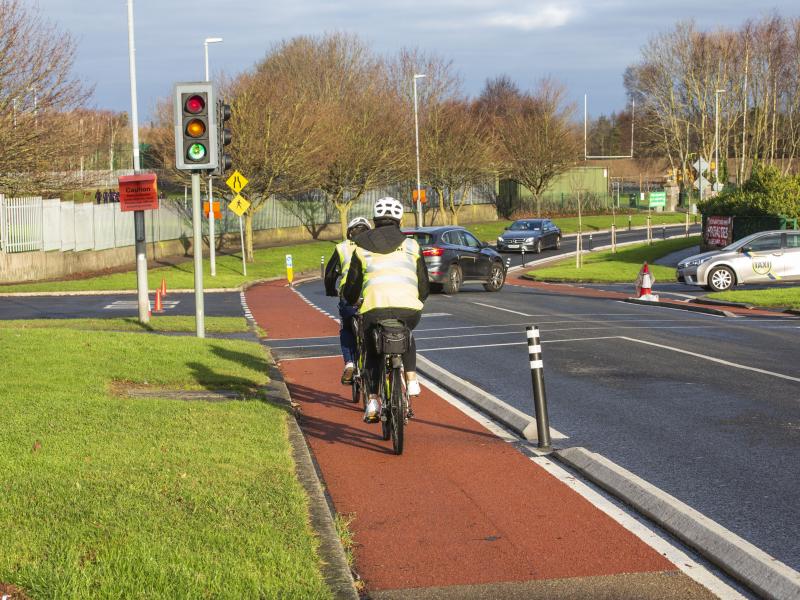 rivervalley protected cycle lane in use