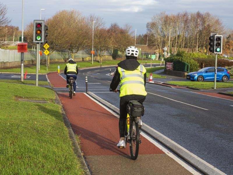 Active Travel cycling on bike lanes