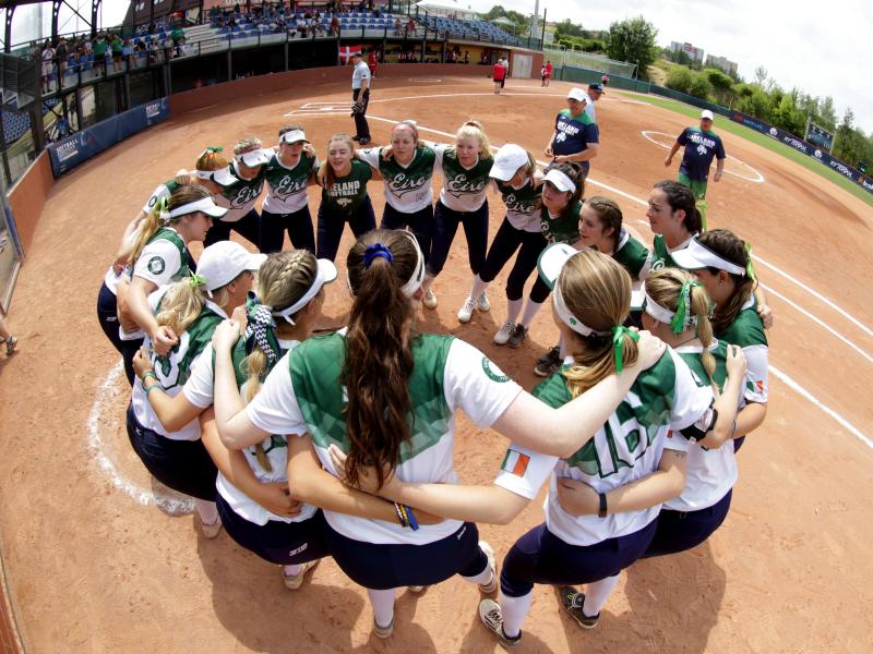 Photo of Irish Women's Softball in a huddle