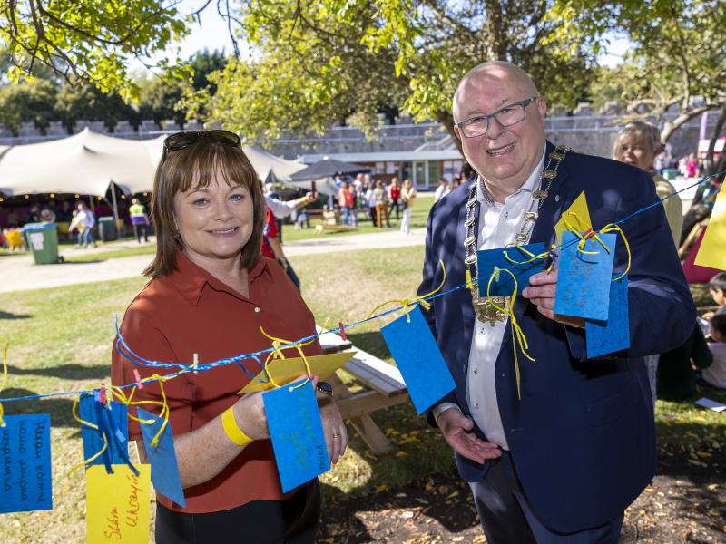 Cllr Howard Mahony and CE Anne Marie at Ukraine Fun day