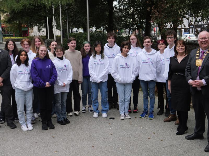 Comhairle na nOg April 23 with Mayor and CE