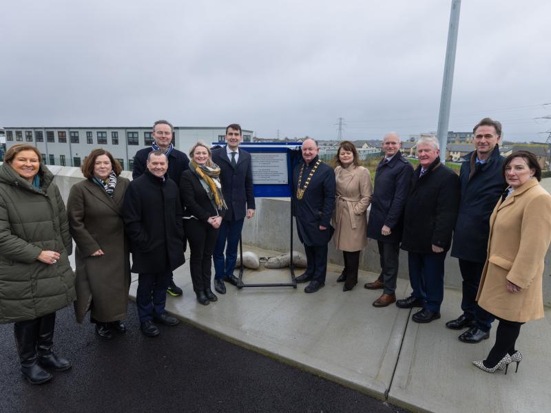 ongar barnhill plaque
