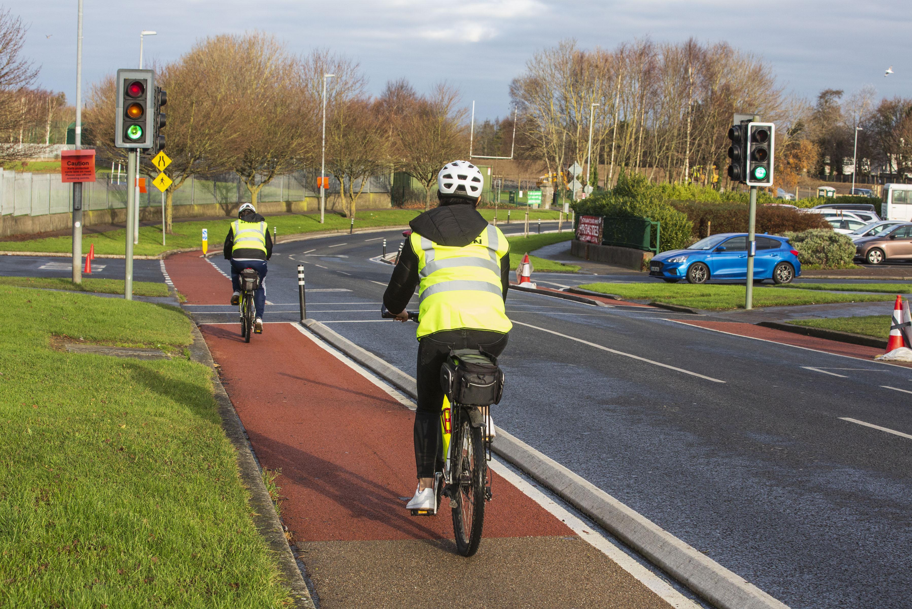 Active Travel cycling on bike lanes