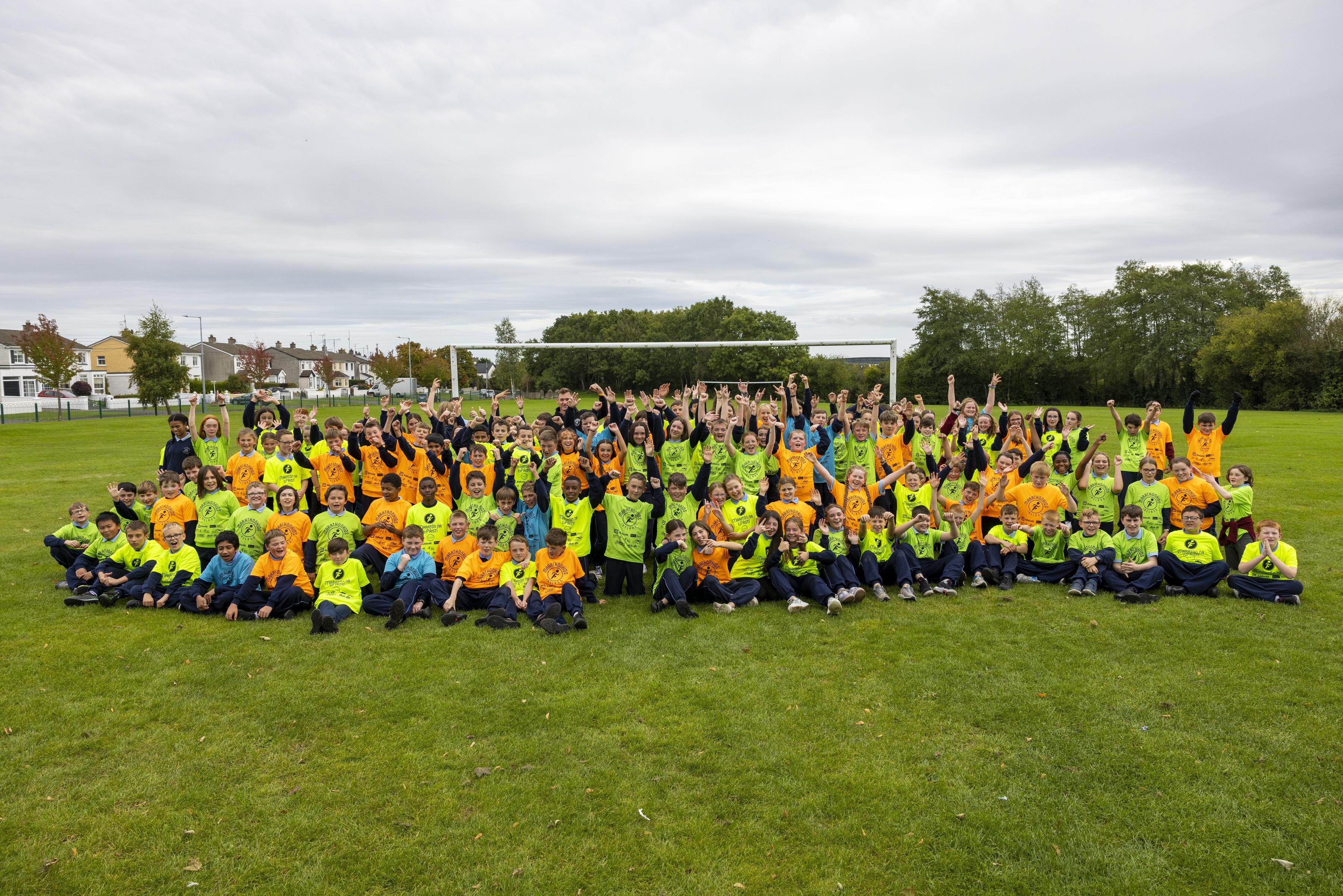 Marathon Kids School visit 2022 big group 