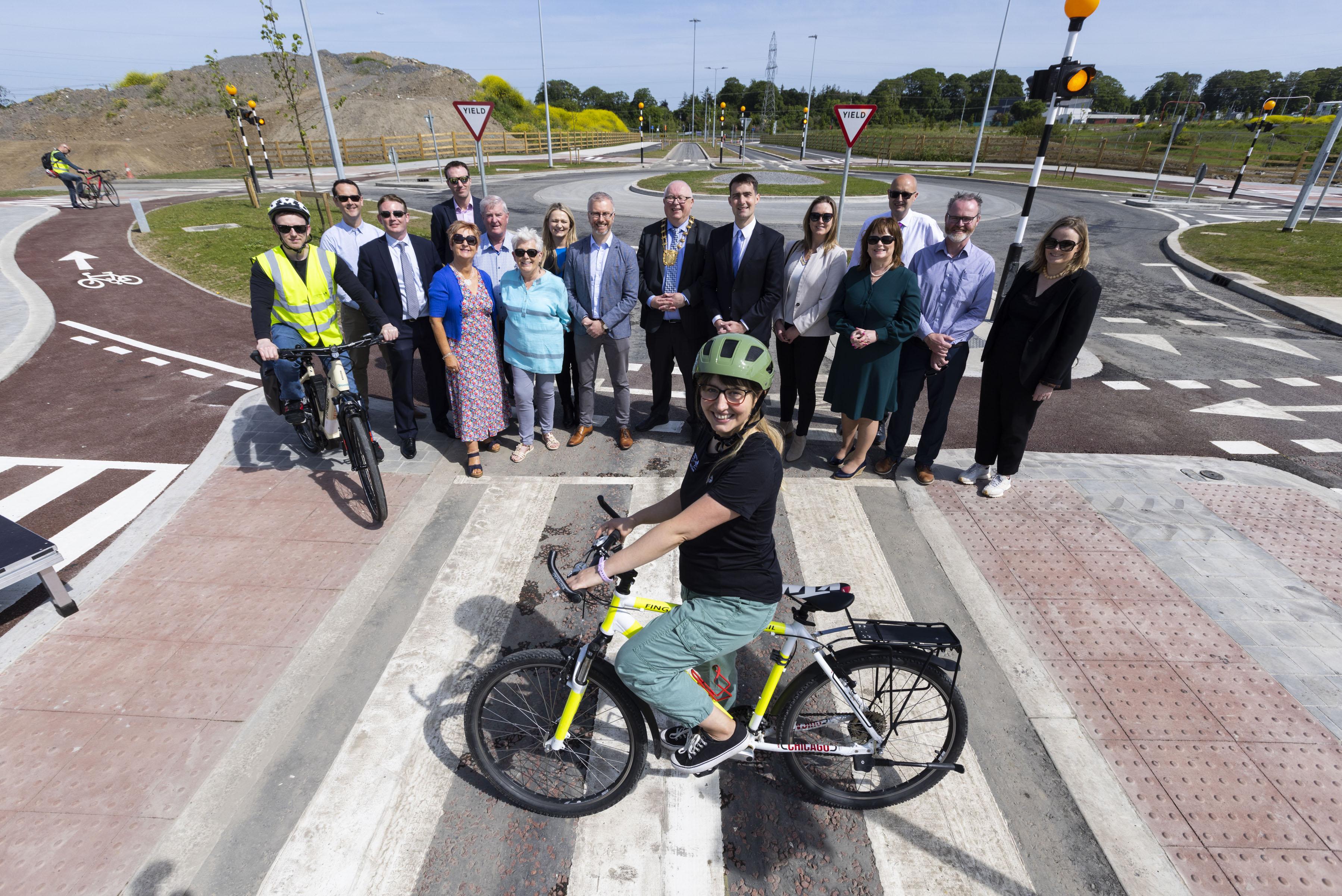 Cycle friendly roundabout D15