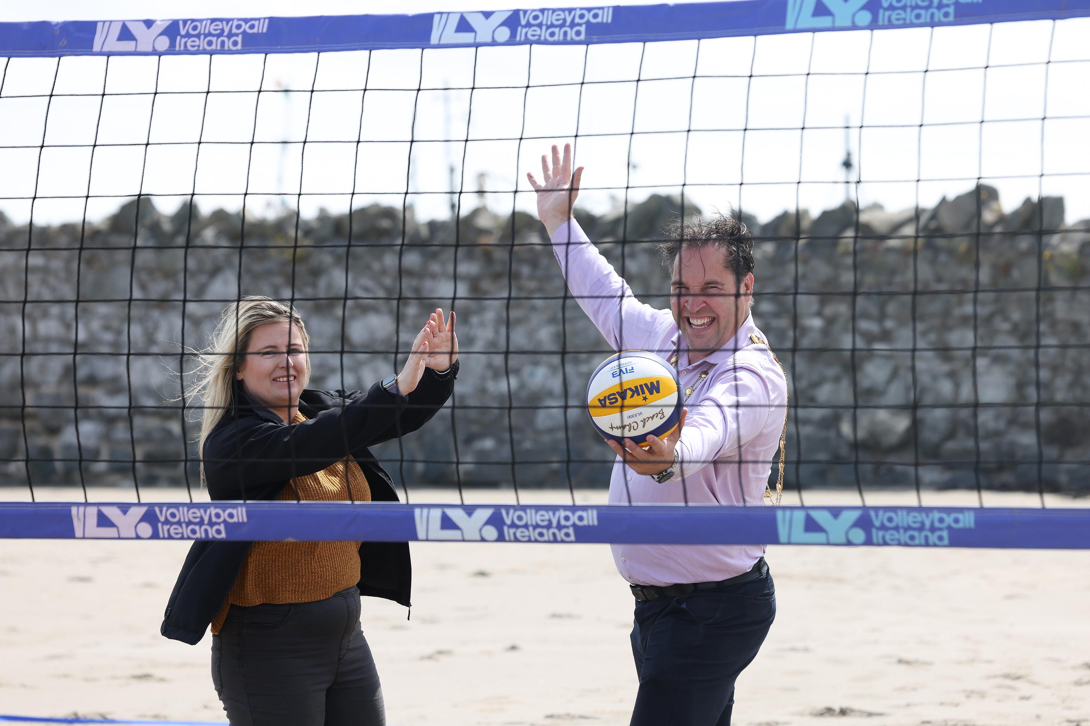 Balbriggan Volleyball net Chloe and Mayor