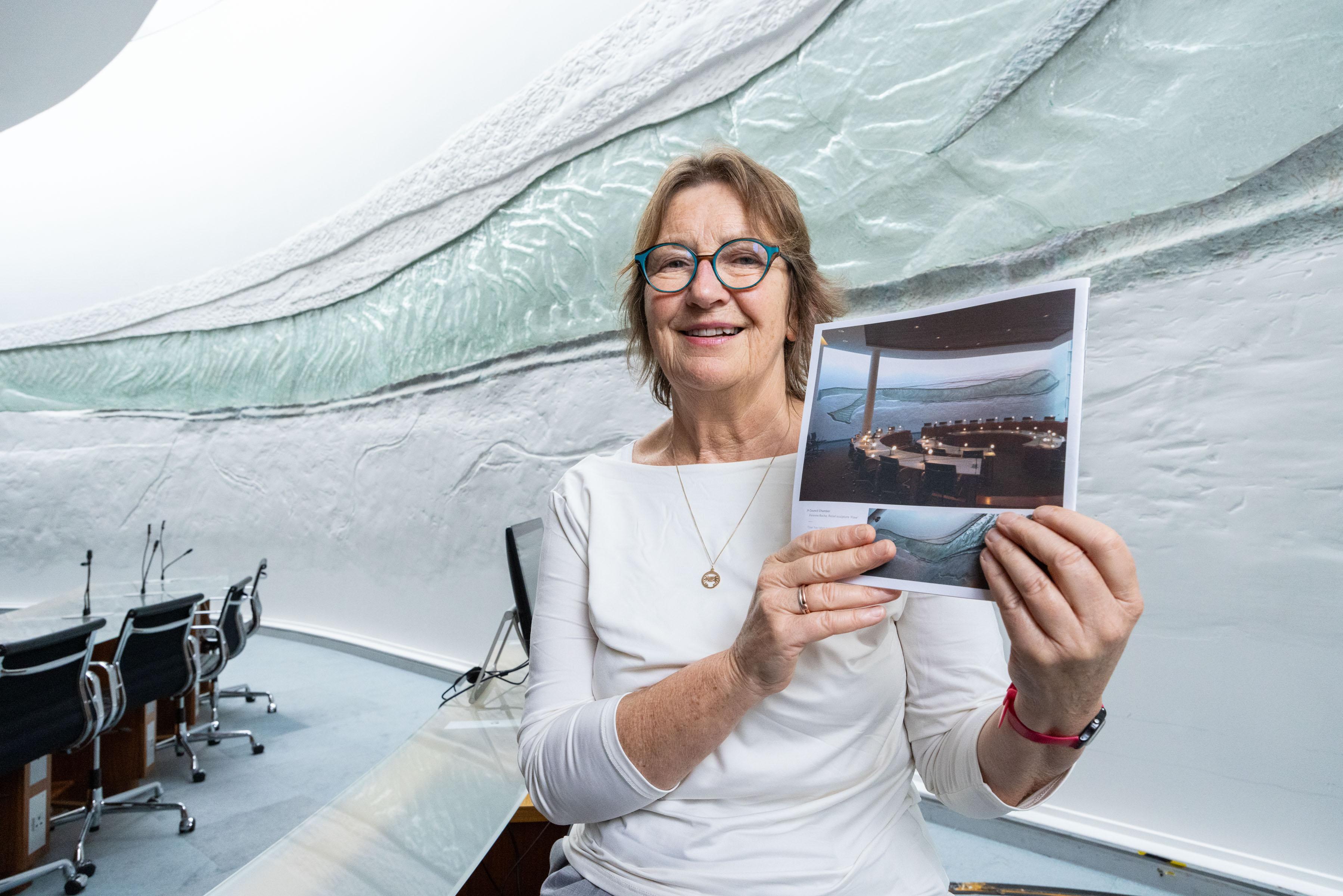 Artist Vivienne Roche