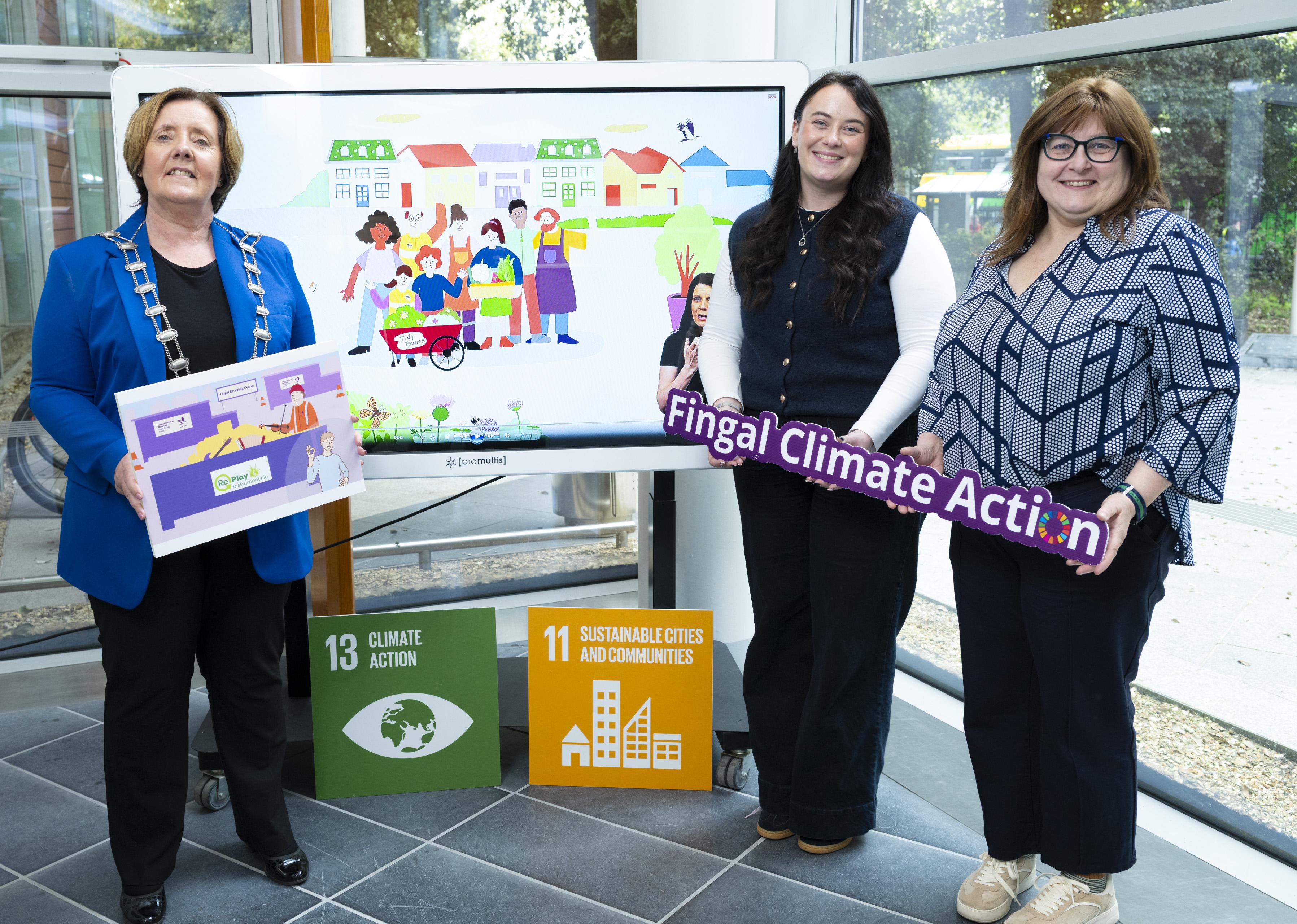 Small Actions Big Difference Mayor with Climate Action team