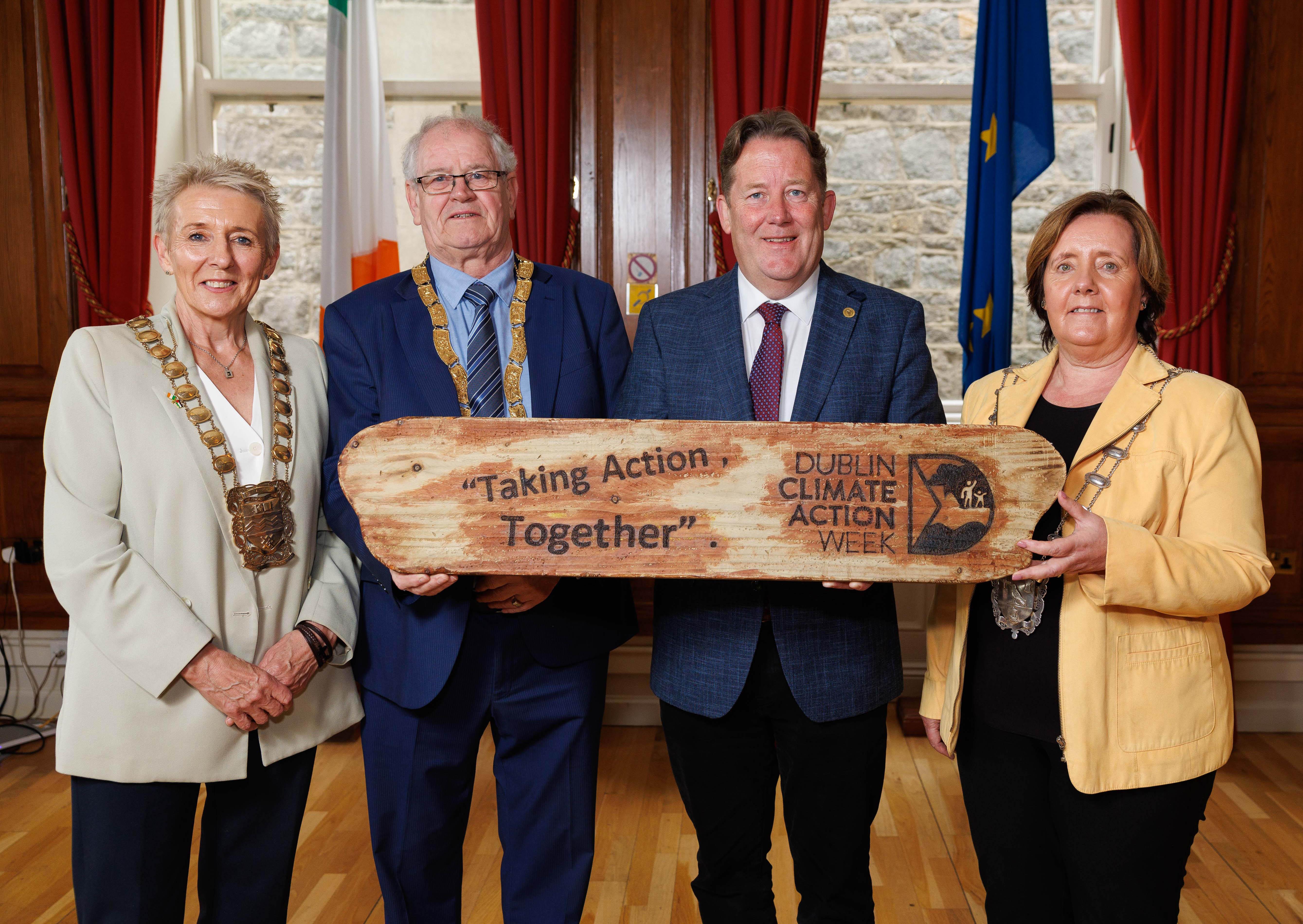 Minister Darragh O'Brien has helped launch Dublin climate action week 2026. Cllr Pamela Kearns - Mayor of South Dublin County Council, Cllr Jim Gildea, Cathaoirleach of Dún Laoghaire-Rathdown County Council, Minister for Climate, Energy and the Environment, Darragh O’Brien T.D. and Cllr Grainne Maguire, Deputy Mayor of Fingal County Council 