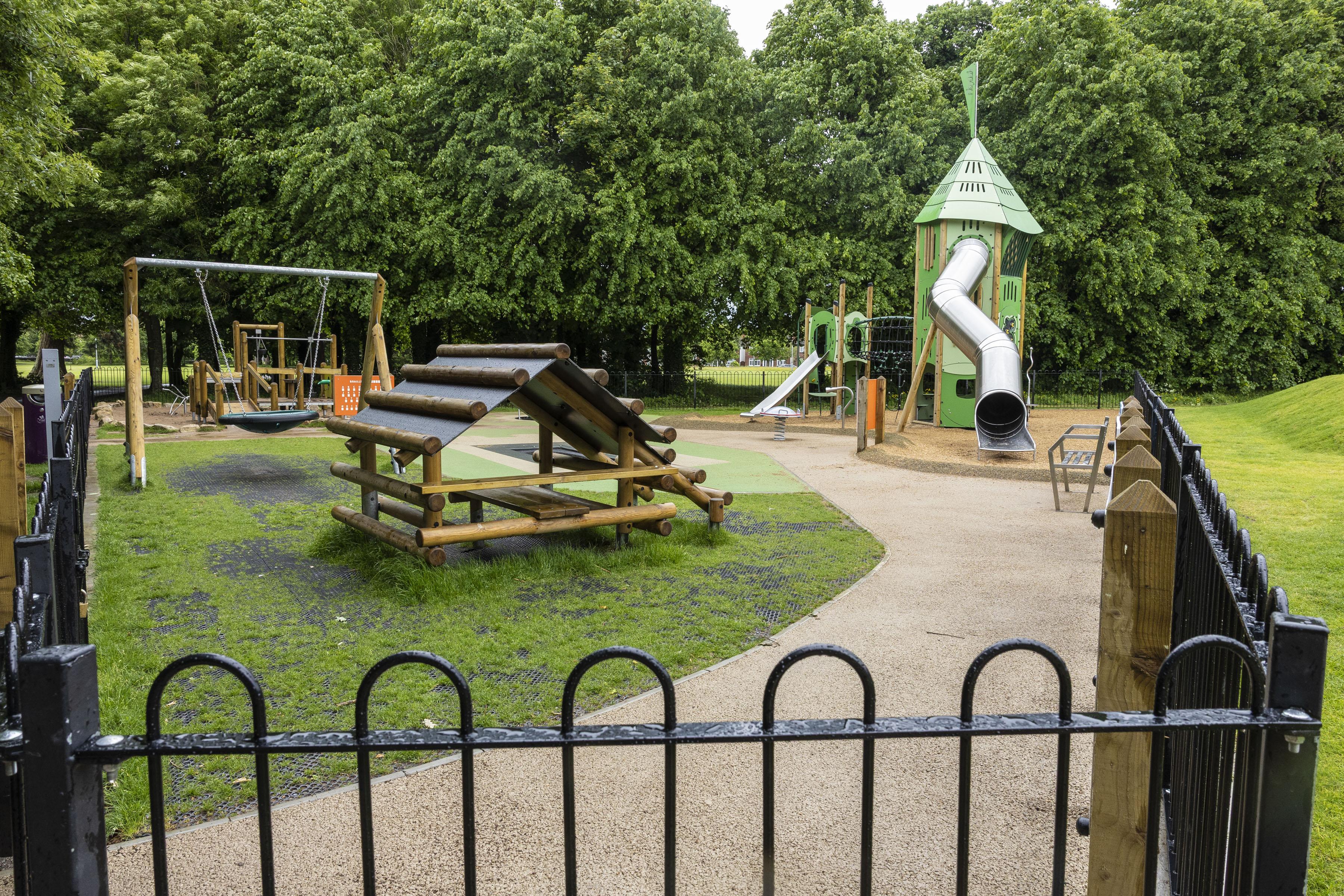 Laurel Lodge Playground